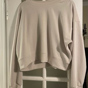 Lululemon SoftStreme Perfectly Oversized Crop Sz 10